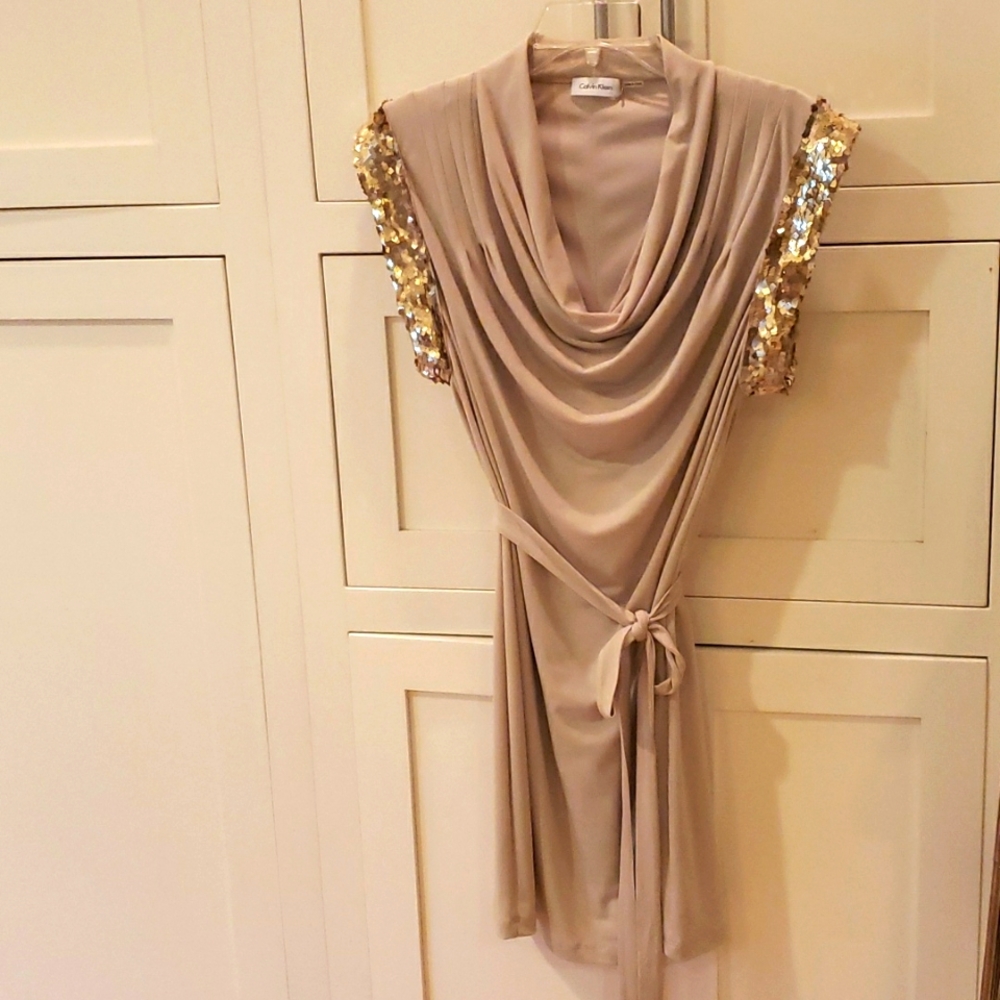 🩵Nude/Taupe/Beige Dress
